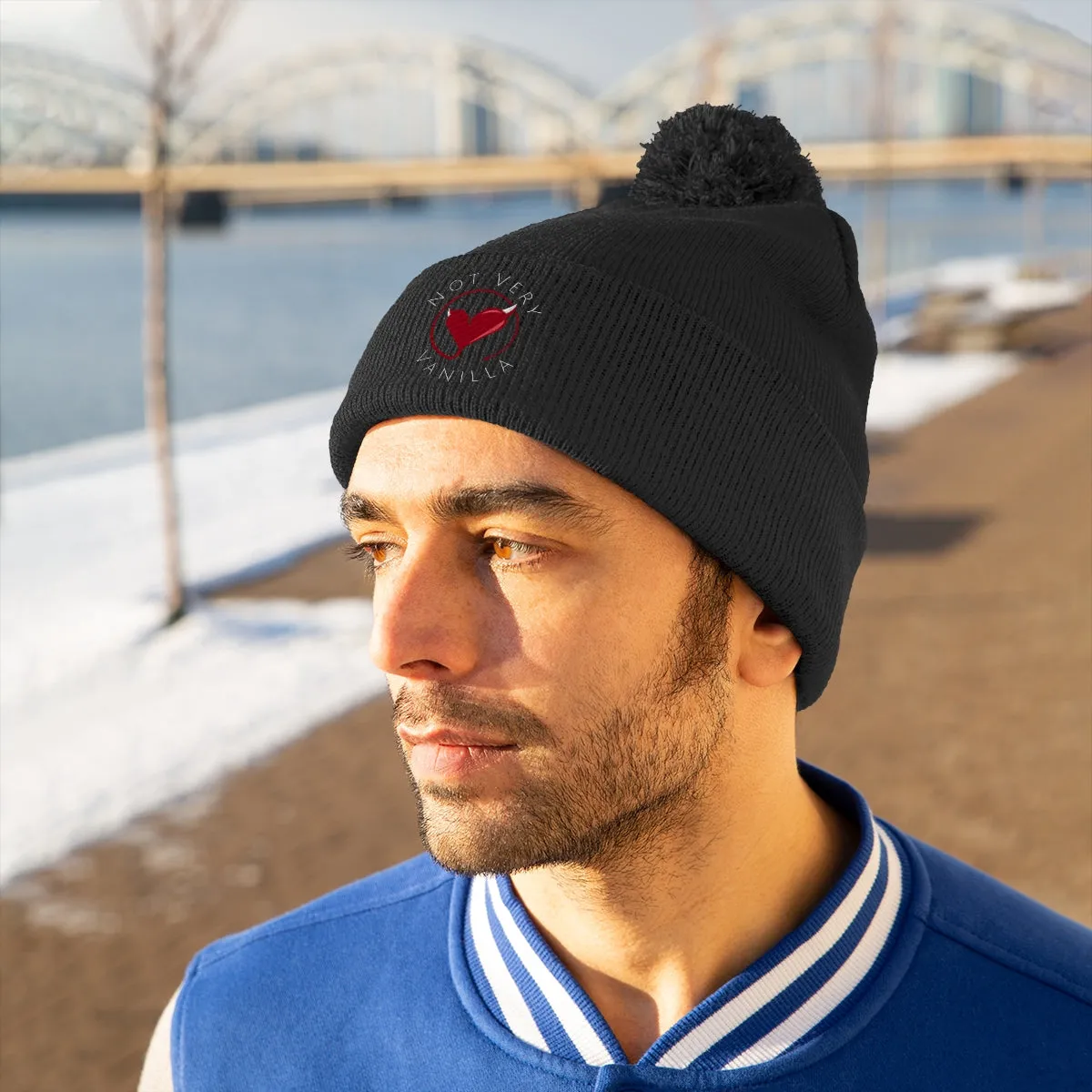 Full logo Pom Pom Beanie